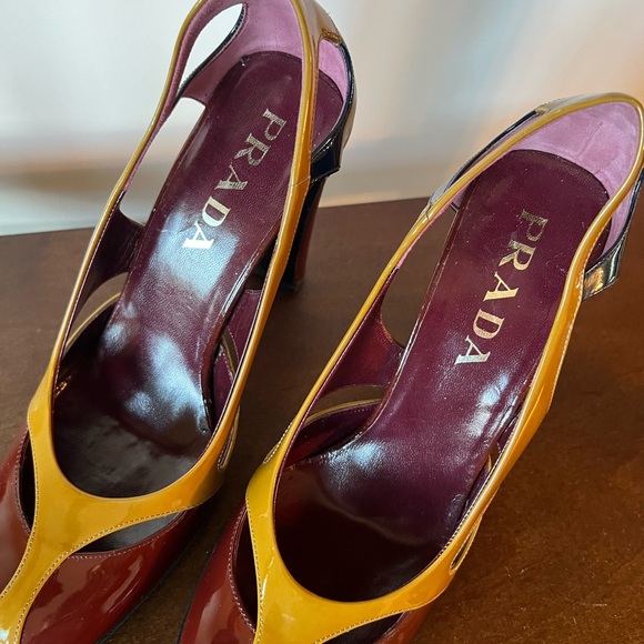 NWT Prada Patent Leather Colorblock Pattern Pumps - Picture 9 of 11